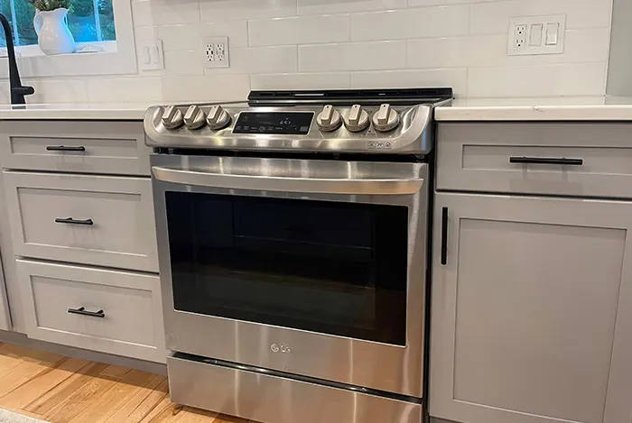 Range and oven Installation